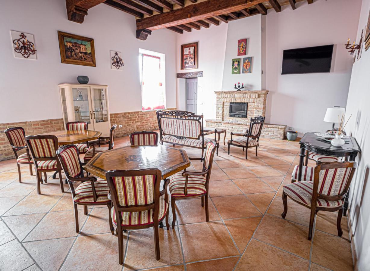 Fermo Della Guazzona Bed & Breakfast Busseto Exterior photo